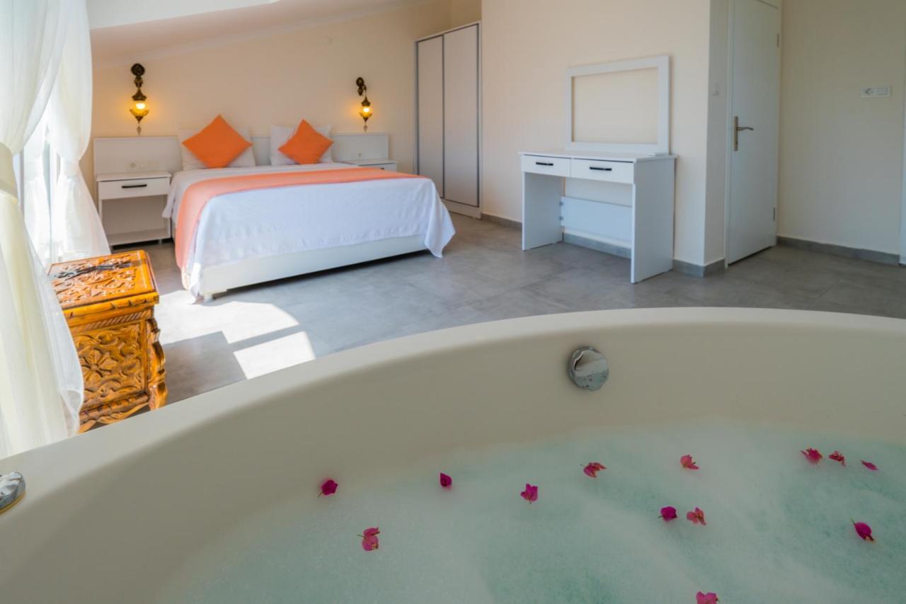 Infinity Beyaz Villa Fethiye Bagian luar foto